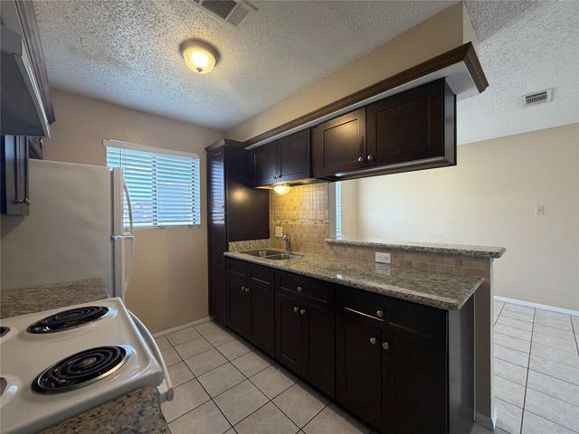 1410 Blalock Road 3, Houston, TX 77055