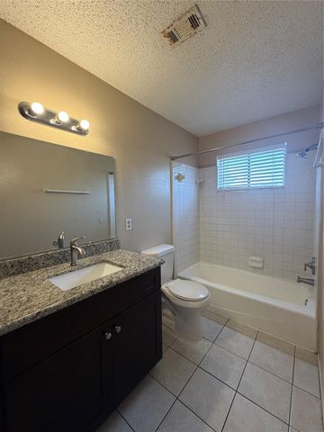 1410 Blalock Road 3, Houston, TX 77055