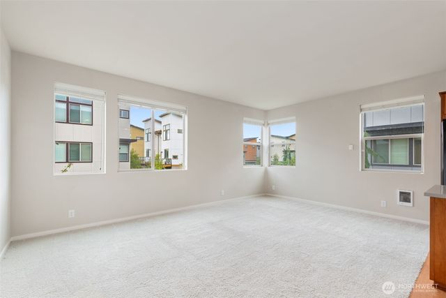 314 Chelan Avenue NE, Renton, WA 98059