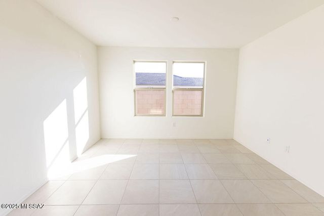 9571 E Wynalda Drive, Tucson, AZ 85747