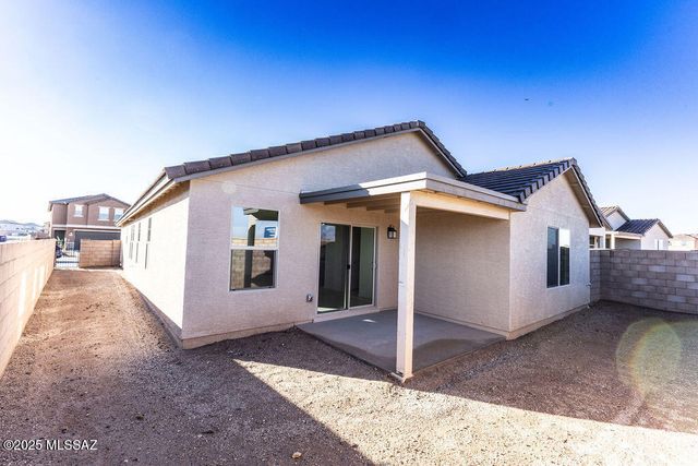 9571 E Wynalda Drive, Tucson, AZ 85747