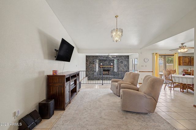 3951 E GABLE Avenue, Mesa, AZ 85206