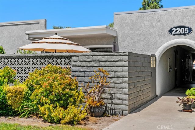 2205 Via Mariposa E G, Laguna Woods, CA 92637