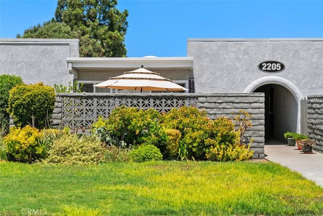 2205 Via Mariposa E G, Laguna Woods, CA 92637