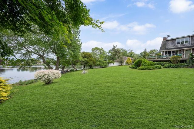 9 Lakeland Avenue, Patchogue, NY 11772