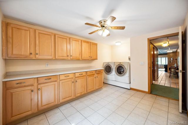 9 Lakeland Avenue, Patchogue, NY 11772