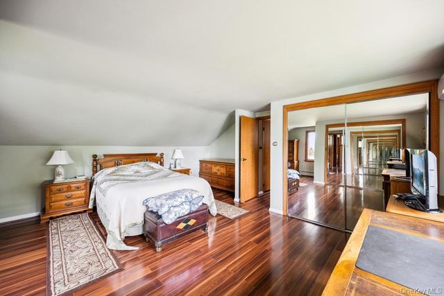 9 Lakeland Avenue, Patchogue, NY 11772