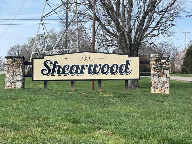 229 Shearwood Avenue, Somerset, KY 42503