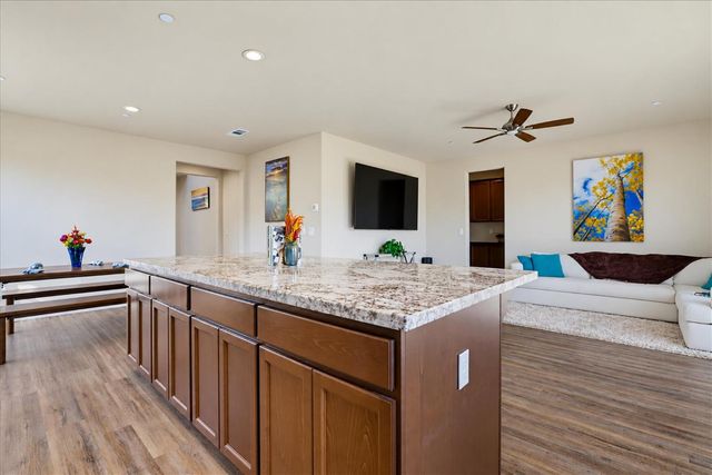 127 Berriman Loop, Grass Valley, CA 95945
