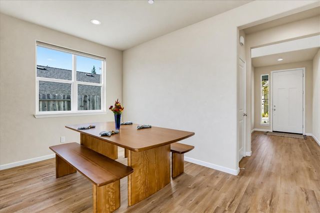 127 Berriman Loop, Grass Valley, CA 95945