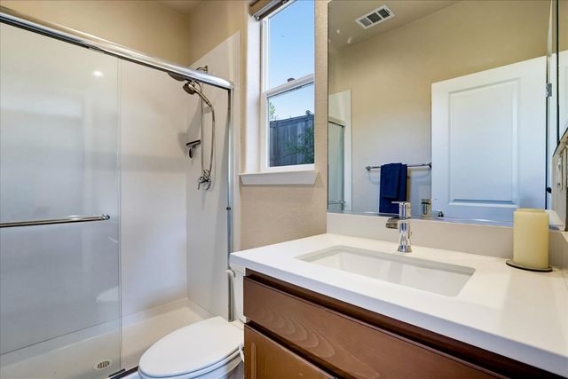 127 Berriman Loop, Grass Valley, CA 95945