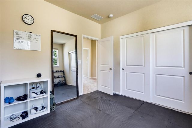 127 Berriman Loop, Grass Valley, CA 95945