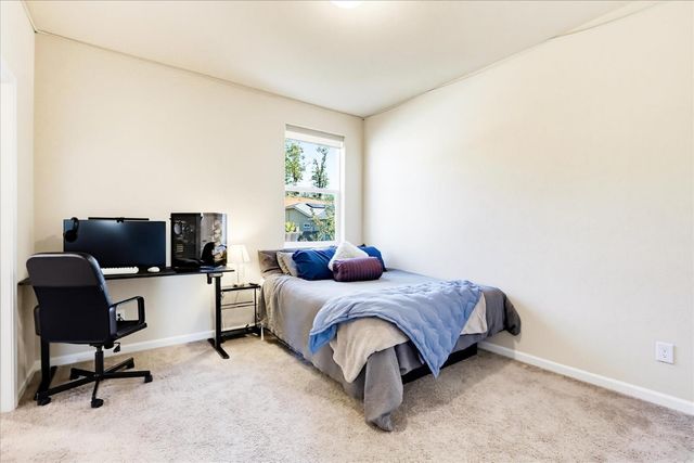 127 Berriman Loop, Grass Valley, CA 95945