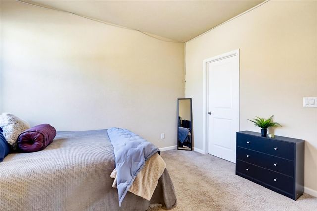 127 Berriman Loop, Grass Valley, CA 95945
