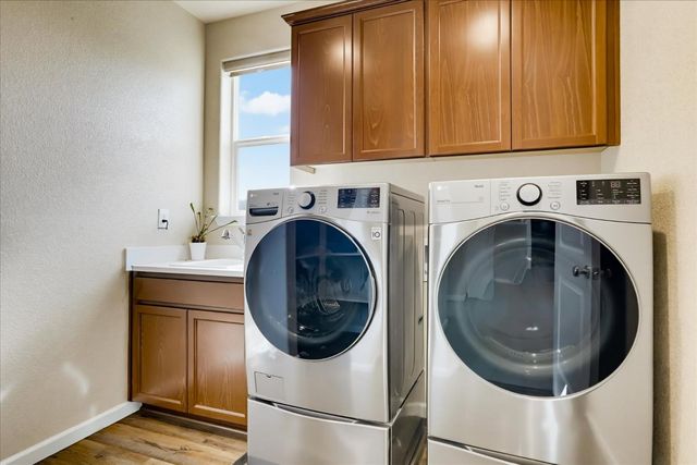 127 Berriman Loop, Grass Valley, CA 95945