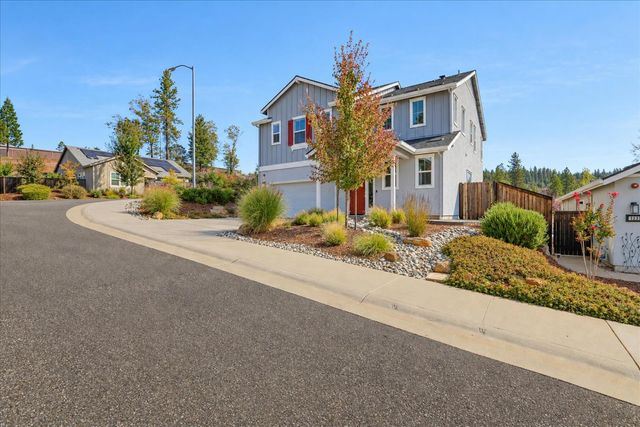 127 Berriman Loop, Grass Valley, CA 95945