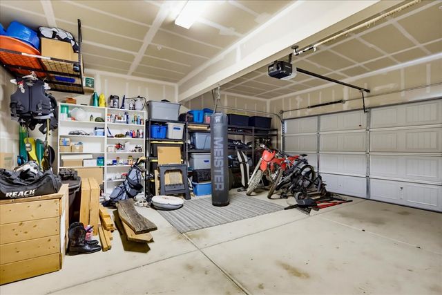 127 Berriman Loop, Grass Valley, CA 95945