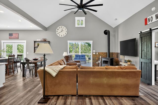 193 Wilson Cir, Smithville, TN 37166