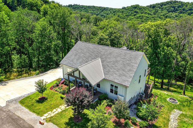 193 Wilson Cir, Smithville, TN 37166