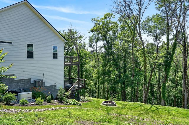 193 Wilson Cir, Smithville, TN 37166