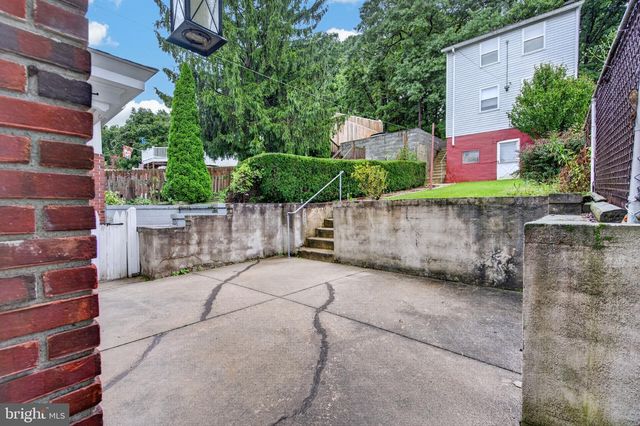624 ARLINGTON ST, Tamaqua, PA 18252