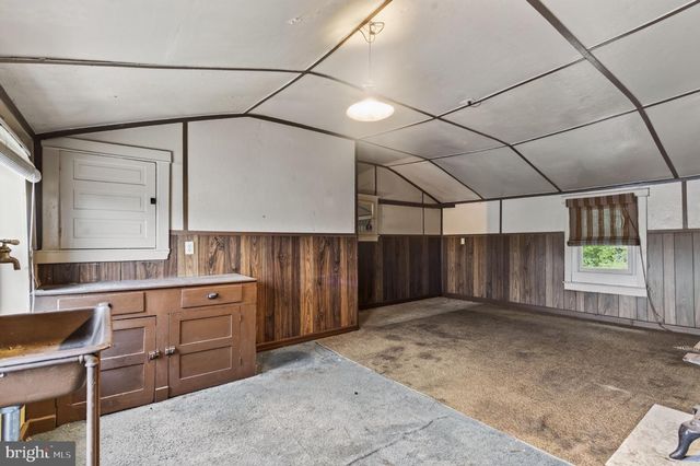 624 ARLINGTON ST, Tamaqua, PA 18252