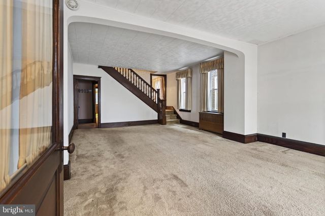 624 ARLINGTON ST, Tamaqua, PA 18252