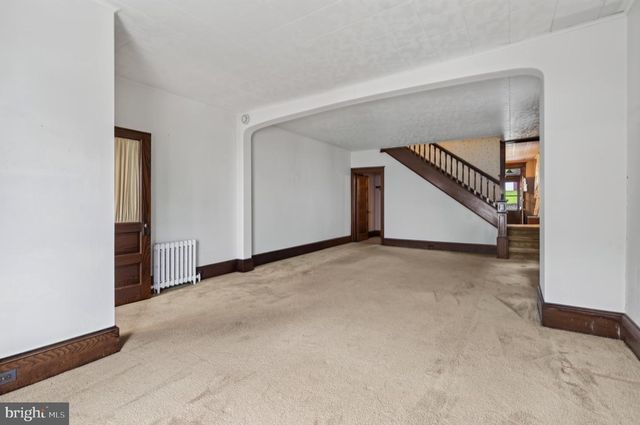 624 ARLINGTON ST, Tamaqua, PA 18252