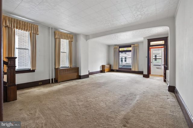 624 ARLINGTON ST, Tamaqua, PA 18252