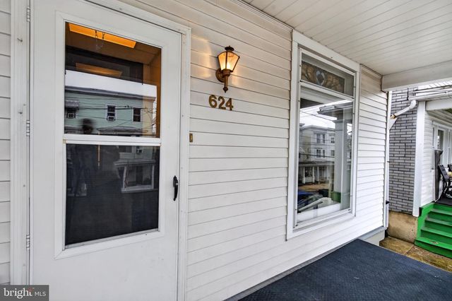 624 ARLINGTON ST, Tamaqua, PA 18252