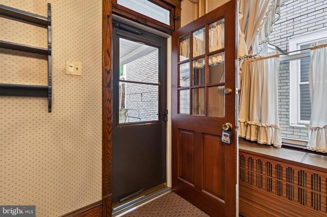 624 ARLINGTON ST, Tamaqua, PA 18252