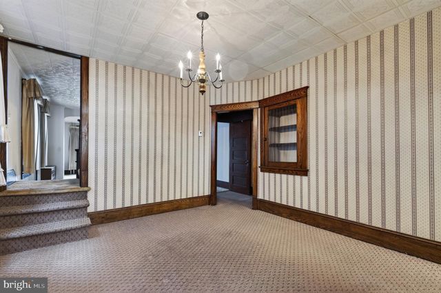 624 ARLINGTON ST, Tamaqua, PA 18252