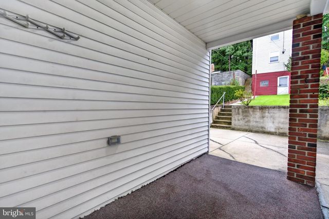 624 ARLINGTON ST, Tamaqua, PA 18252