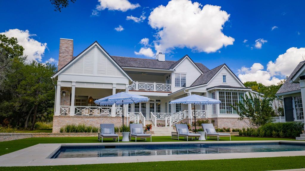 1755 Riada DR, New Braunfels, TX 78132