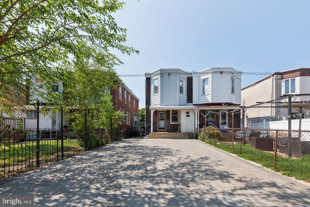 1821 W PORTER ST, PHILADELPHIA, PA 19145 — photo 3