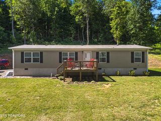 7812 Stagecoach Rd, Whitesburg, TN 37891