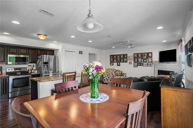154 Rylie Dr Ste 201, Jackson Twp, PA 16037
