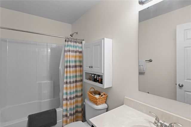 154 Rylie Dr Ste 201, Jackson Twp, PA 16037