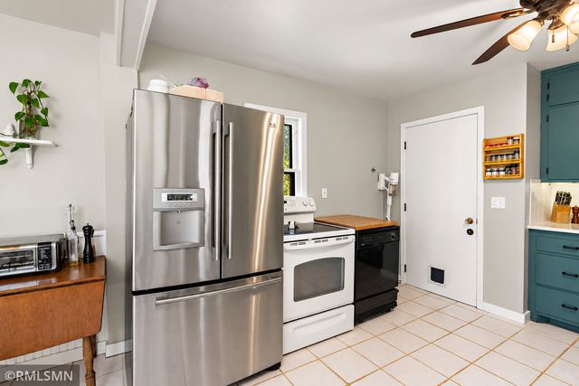 4132 Monroe Street NE, Columbia Heights, MN 55421