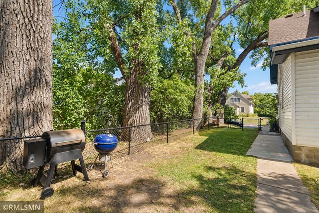 4132 Monroe Street NE, Columbia Heights, MN 55421