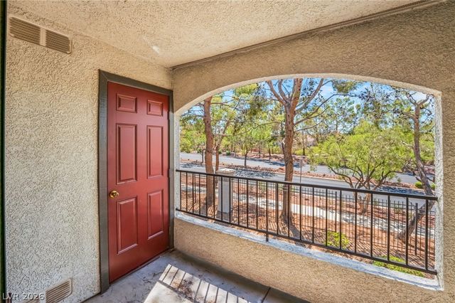 950 Seven Hills Drive 524, Henderson, NV 89052
