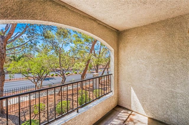 950 Seven Hills Drive 524, Henderson, NV 89052