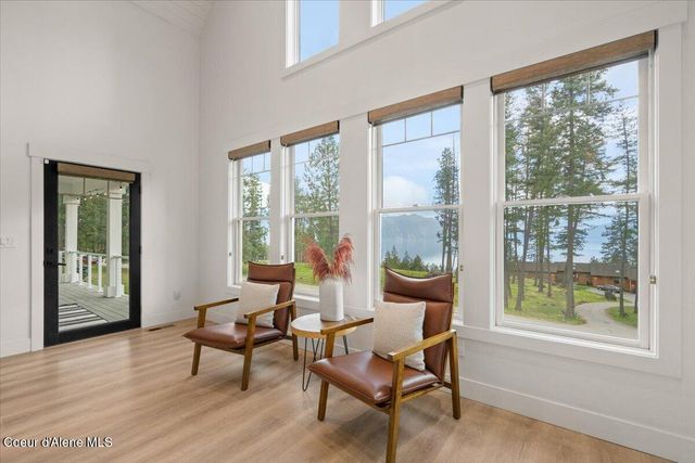 357 E David Thompson Rd, Hope, ID 83836