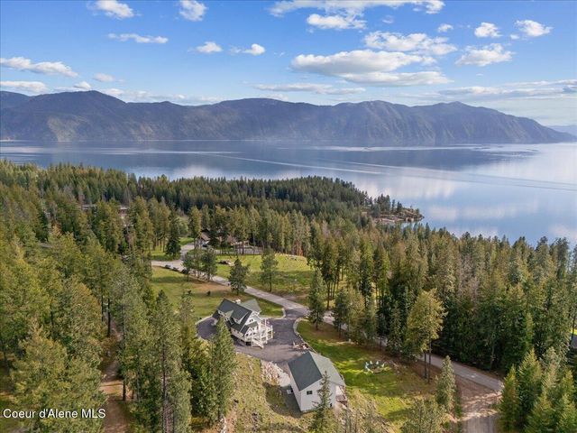 357 E David Thompson Rd, Hope, ID 83836
