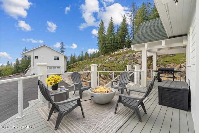 357 E David Thompson Rd, Hope, ID 83836