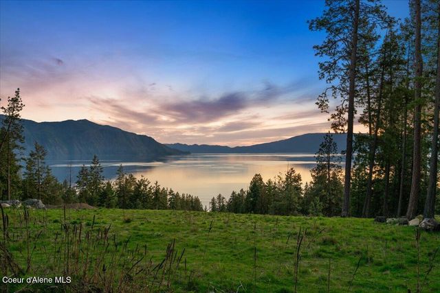 357 E David Thompson Rd, Hope, ID 83836