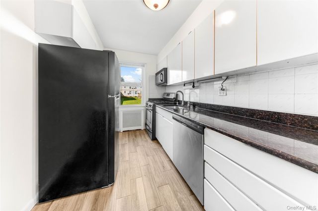 7146 Little Neck Parkway 155A, Bellerose, NY 11426