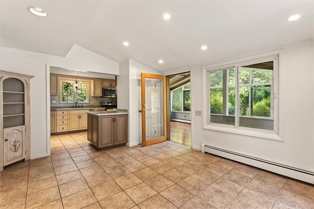 52 Mill Road, Greece, NY 14626