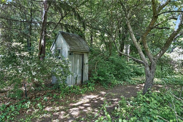52 Mill Road, Greece, NY 14626