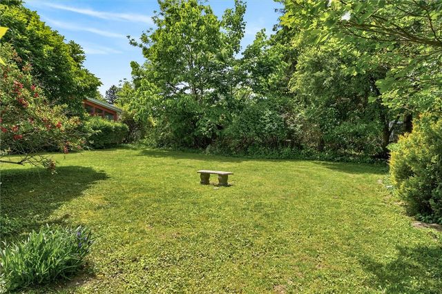 52 Mill Road, Greece, NY 14626